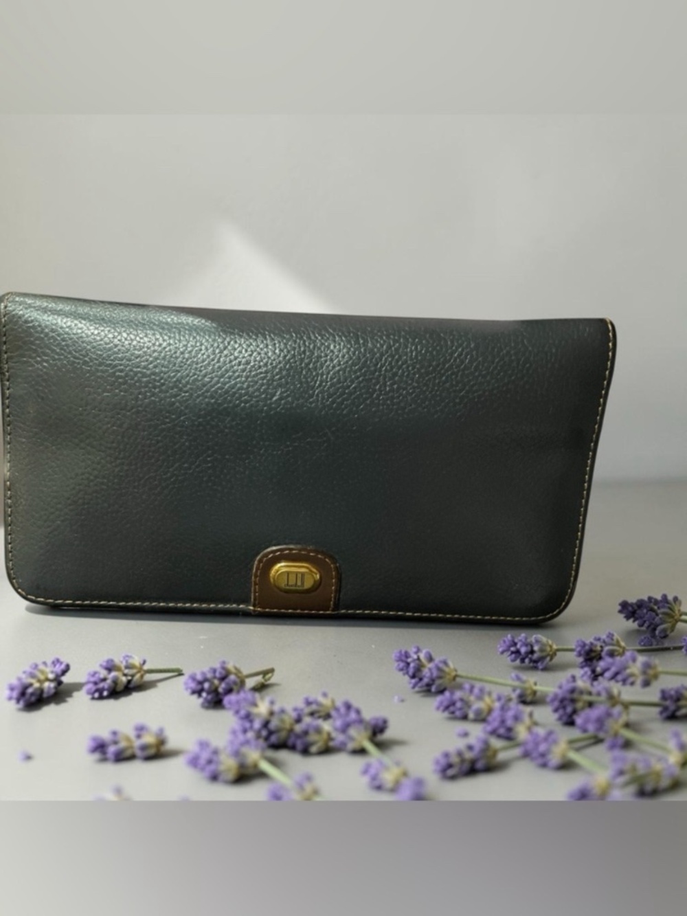 London Dunhill Black Leather Wallet with Brown Trim and Gold-Tone Logo